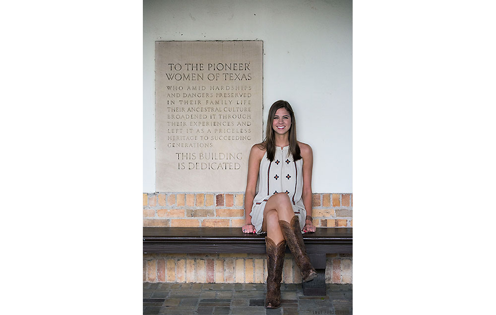 UT Graduation Photography